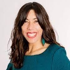 Heidi Wetherbee's Instagram, Twitter & Facebook