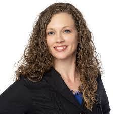 Darlene Oleary's Instagram, Twitter & Facebook