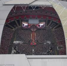 One direction at wembley stadium. One Direction Meet Lucky Fans As Ambassadors For The Rays Of Sunshine Charity Daily Mail Online
