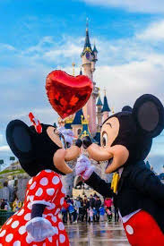 Pin By Sage On Minnie Mouse Disney Valentines Disneyland Disney Photography