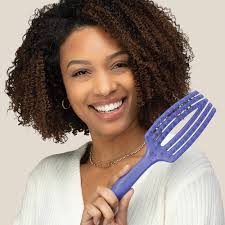 Olivia Garden CurlyHair Wide Bristles Brush : Amazon.ca: Health & Personal  Care