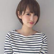 丸顔でも似合うショートヘアカタログ05 髪型 丸顔 ショートカット 丸顔 ショートボブ 丸顔