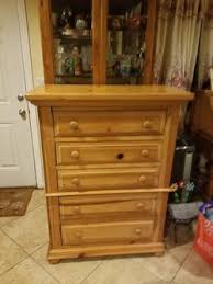 Maybe you would like to learn more about one of these? Broyhill Fontana Wood Chest Of 5 Drawers Dresser Honey Pine Color For Sale In Pico Rivera Ca Offerup
