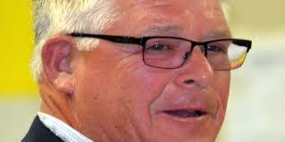 Mike Hoffner's Instagram, Twitter & Facebook