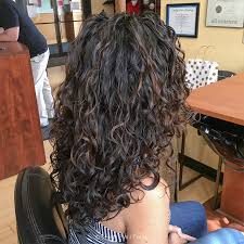 Besides good quality brands, you'll also find plenty of discounts when you shop for hair highlights curly hair during big sales. Curly Hairstyle With Highlights For Fall 2020 Shine With Jl