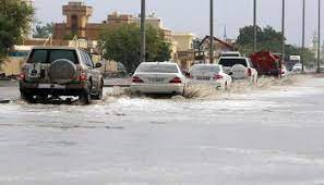 توقعت دائرة التقديرات في مصلحة الأرصاد الجوية، أن يكون الطقس يوم غد الجمعة، غائما جزئيا بالاجمال مع انخفاض بدرجات الحرارة خاصة في المناطق الجبلية والداخلية مع بقاء ظهور. Ø£Ù…Ø·Ø§Ø± ÙˆØ±ÙŠØ§Ø­ Ù‚ÙˆÙŠØ© Ø¨Ø§Ù„ÙØ¬ÙŠØ±Ø© ÙˆØ§Ù„Ù…Ù†Ø§Ø·Ù‚ Ø§Ù„Ø´Ø±Ù‚ÙŠØ© Ù…Ù† Ø§Ù„Ø¥Ù…Ø§Ø±Ø§Øª