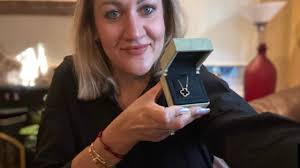 Unboxing MY NEW Van Cleef &Arpels Vintage Alhambra pendant| ONYX-2023
