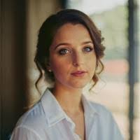 Beth Molina's Instagram, Twitter & Facebook