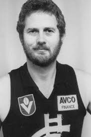 Robert Walls named Carlton legend