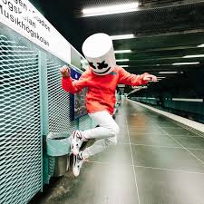 As of 2021, marshmello's net worth is $40 million, making him one of the richest dj's in the world. Marshmello Net Worth 2021 Face Bio Career Fortnite The Frisky