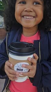 It's a damn cold night... Sike.. Arizona weather is literally *chefs kiss*  right now. My home girl @nakia.watkins popped out