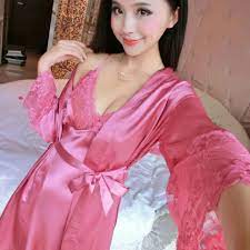 Malam pertama biasanya akan menjadi sesuatu mendebarkan bagi pasangan yang baru menikah. Foto Baju Tidur Malam Pertama Fastidiouslimitation Baju Malam Pengantin Diary Hijaber