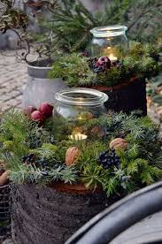 Courtyard 9 Get On The Tree Trunk A Diy And Much More Weihnachten Im Freien Deko Weihnachten Weihnachtlich Dekorieren