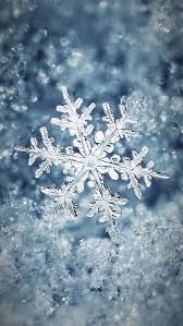 See more ideas about snowflake wallpaper, snowflakes, snow crystal. Aesthetic Snowflake Wallpaper Kolpaper Awesome Free Hd Wallpapers