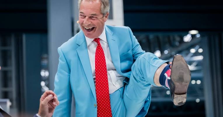 Nigel Farage wants to be a global statesman. First he needs distance from  Trump. – POLITICO