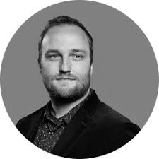 Top 10 Tech Journalists You Should Follow in 2025