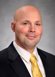 Robert E Mance, Wealth Management Advisor