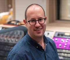 Precision Sound Back With Analog/Digital Sommer Cable