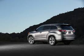 The 2016 toyota highlander colors image is added in the car pictures category by the author on apr 12, 2016. 2015 Toyota Highlander Room For Up To Eight In A Package That S A Perfect Ten Toyota Usa Newsroom
