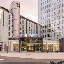 Die zentrale und verkehrsgünstige lage lädt zum erkunden der spannenden und attraktiven hauptstadt berlin ein. Park Inn By Radisson Cologne City West Koln Bei Hrs Gunstig Buchen