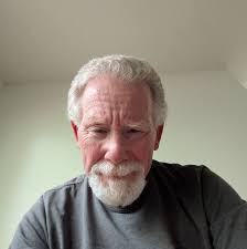 Hi everyone does anyone know why paypal isnt working today?