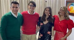 Llame por teléfono primero si es posible. Slrfy M86ycc7m