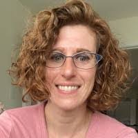 Jackie Putnam's Instagram, Twitter & Facebook