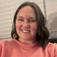 10 "Angie Dalton" profiles