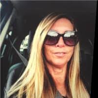 Deb Bishop's Instagram, Twitter & Facebook