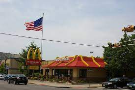 Mcdonalds Broadway Bayonne Nj Bayonne Mcdonalds Vintage Architecture