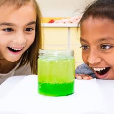 Headlines & Features