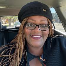 The Story Behind MC Hammer's Photo with Baseball Legend 'Hammerin' Hank  Aaron 🔥 MC Hammer was given his famous name and nickname as a result of  remarkable events that most fans do