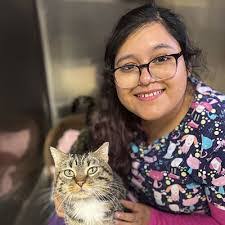 Linda Dulude's Instagram, Twitter & Facebook