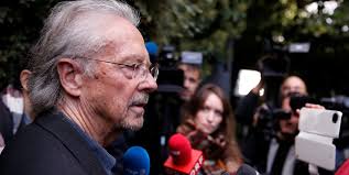 Dem österreichischen dichter peter handke wurde der nobelpreis für literatur verliehen. Literaturnobelpreis Fur Peter Handke Eine Unzivilisierte Wahl Taz De