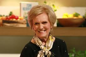 Northerners (60%) and those from scotland (80%) prefer the. Mary Berry Reignites Debate On How To Pronounce Scone The Independent The Independent