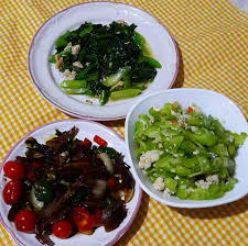 Menu makan malam lainnya yang terkenal di iran adalah sup kental yang berisi mi dan barley. Menu Makan Malam Saya Yang Sederhana Steemkr