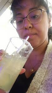 A little afternoon sippin' in honor of Int'l Tempranillo Day. ¡Salud! 🍷