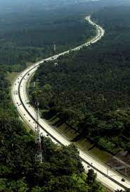 e1 north south expressway the longest expressway in malaysia with total length of 966 km running from bukit kayu hitam in the north (border town with thailand) and johor bahru in the year of completion : 200 000 Teak Trees Dot Nse Thanks To 1997 Initiative