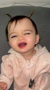 Bebés Niñas Tiernas