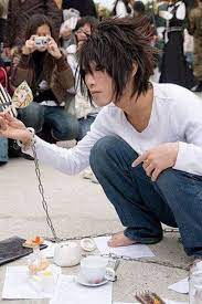 I know there's a few of these books already but i wanted to join in the fun. Japanese Men S Fashion 26 Pics Mdolla Pic Anime Haircut Anime Hair Death Note Cosplay