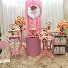 Lindissima Essa Festa Com O Tema Bailarina Credito Eventonobre Bolo E Doces Dinha Doceri Ballerina Birthday Parties Ballerina Baby Showers Ballerina Party