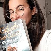 Carrie Cyrus's Instagram, Twitter & Facebook