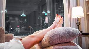 Elevating Legs Health Benefits How To Precautions