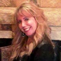 Susan Rollins's Instagram, Twitter & Facebook