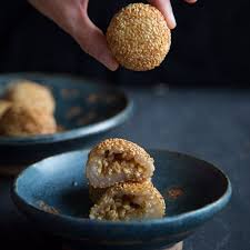 Sebaiknya kuih bom dibiarkan beberapa jam dalam bekas yang ditutup sebelum digoreng supaya. Resepi Kuih Bom Bijan Pulak Resepi Pembuka Selera Facebook