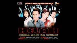 Lirik lagu mainan cinta dimasukan ke dalam album 'istimewa untukmu' yang dirilis pada tahun 2003 yang lalu. Helah Behind The Scene Youtube
