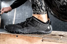 Raised toe bar is designed to encourage the natural gripping motion of your feet, exercising your legs and aiding circulation. These Important Principles