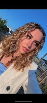 Kathleen Mccurry's Instagram, Twitter & Facebook