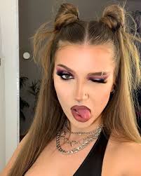 Brenda Bieber (brenchubarraza)