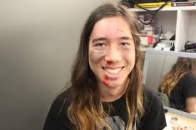 We are looking for 2 or 3 people who can do make-up for a haunted house we  are having for the Lions Club